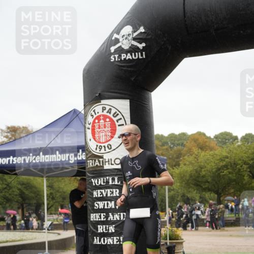 13.09.2026 - Stadtparktriathlon Patografie http://msf.ph/oto/10272420 13.09.2026 12:37:51 Ziel 838, 908, 916 meine-sportfotos.de