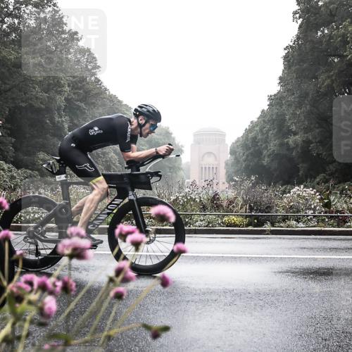 13.09.2026 - Stadtparktriathlon H.Heesch http://msf.ph/oto/10272421 13.09.2026 09:11:03 Radfahren 62, 85, 98, 107, 187 meine-sportfotos.de