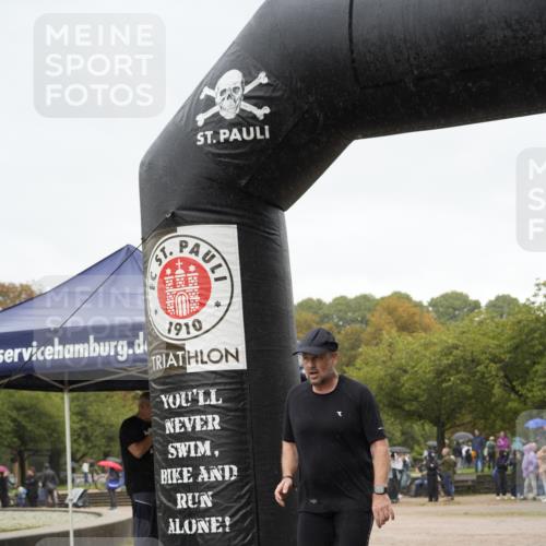 13.09.2026 - Stadtparktriathlon Patografie http://msf.ph/oto/10272442 13.09.2026 12:38:00 Ziel 916 meine-sportfotos.de