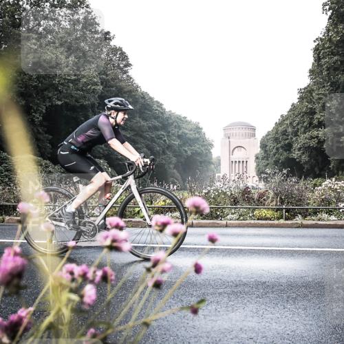 13.09.2026 - Stadtparktriathlon H.Heesch http://msf.ph/oto/10272449 13.09.2026 10:39:23 Radfahren 344, 423, 428, 561 meine-sportfotos.de
