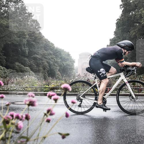 13.09.2026 - Stadtparktriathlon H.Heesch http://msf.ph/oto/10272450 13.09.2026 09:11:16 Radfahren 12, 72, 140, 152, 181 meine-sportfotos.de