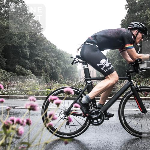13.09.2026 - Stadtparktriathlon H.Heesch http://msf.ph/oto/10272473 13.09.2026 09:11:25 Radfahren 26, 46, 119, 139, 185 meine-sportfotos.de