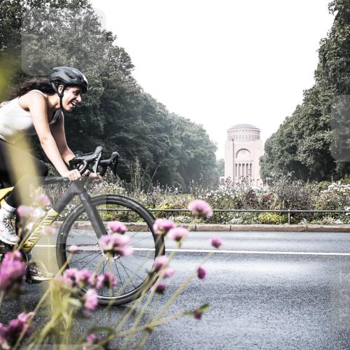 13.09.2026 - Stadtparktriathlon H.Heesch http://msf.ph/oto/10272532 13.09.2026 10:40:15 Radfahren  meine-sportfotos.de