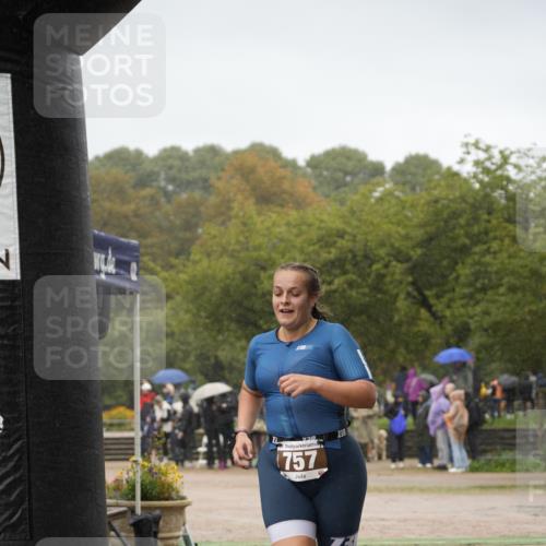 13.09.2026 - Stadtparktriathlon Patografie http://msf.ph/oto/10272545 13.09.2026 12:39:10 Ziel 757 meine-sportfotos.de