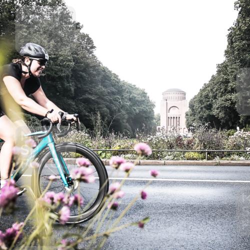 13.09.2026 - Stadtparktriathlon H.Heesch http://msf.ph/oto/10272548 13.09.2026 10:40:34 Radfahren 404, 512 meine-sportfotos.de