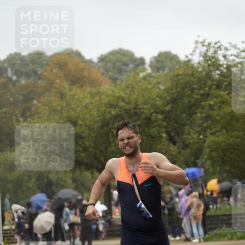 13.09.2026 - Stadtparktriathlon Patografie http://msf.ph/oto/10272569 13.09.2026 12:39:27 Ziel 906 meine-sportfotos.de