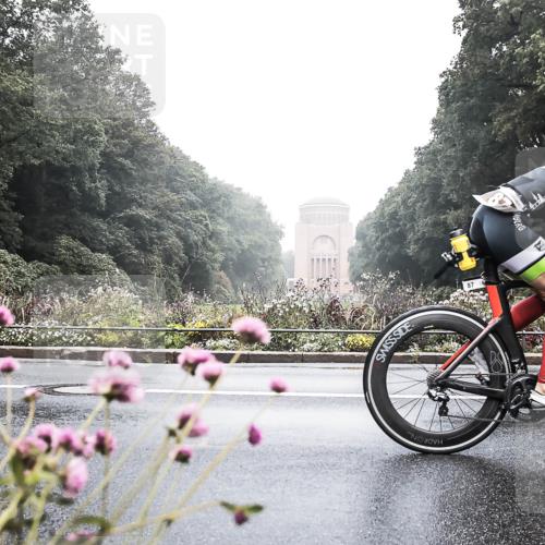 13.09.2026 - Stadtparktriathlon H.Heesch http://msf.ph/oto/10272577 13.09.2026 09:12:26 Radfahren 2, 21, 61, 87 meine-sportfotos.de