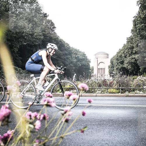 13.09.2026 - Stadtparktriathlon H.Heesch http://msf.ph/oto/10272585 13.09.2026 10:41:13 Radfahren 348, 357, 409, 489 meine-sportfotos.de