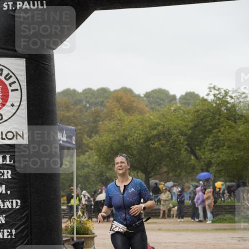 13.09.2026 - Stadtparktriathlon Patografie http://msf.ph/oto/10272588 13.09.2026 12:39:44 Ziel 740 meine-sportfotos.de