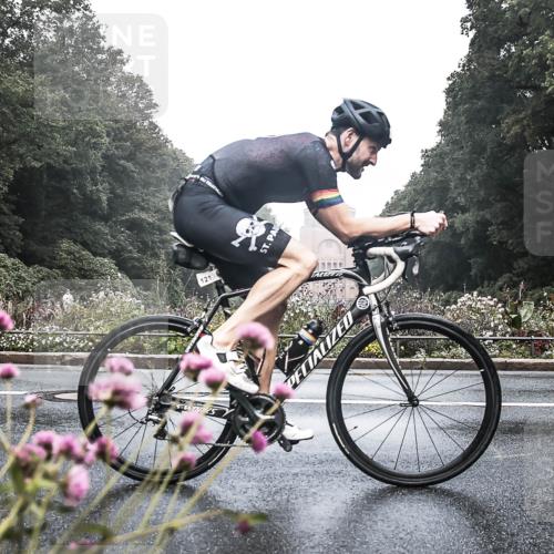 13.09.2026 - Stadtparktriathlon H.Heesch http://msf.ph/oto/10272596 13.09.2026 09:12:53 Radfahren 25, 43, 96, 121, 171 meine-sportfotos.de