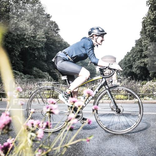 13.09.2026 - Stadtparktriathlon H.Heesch http://msf.ph/oto/10272627 13.09.2026 10:41:37 Radfahren 368, 387, 538, 554 meine-sportfotos.de
