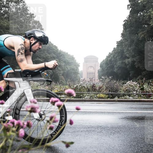 13.09.2026 - Stadtparktriathlon H.Heesch http://msf.ph/oto/10272631 13.09.2026 09:13:13 Radfahren 18, 33, 34, 41 meine-sportfotos.de
