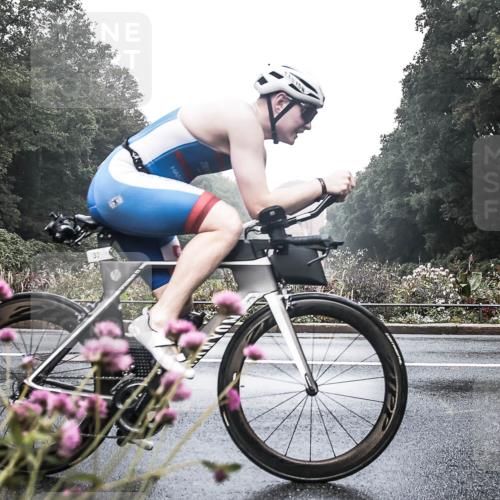 13.09.2026 - Stadtparktriathlon H.Heesch http://msf.ph/oto/10272649 13.09.2026 09:13:15 Radfahren 18, 33, 34, 41 meine-sportfotos.de