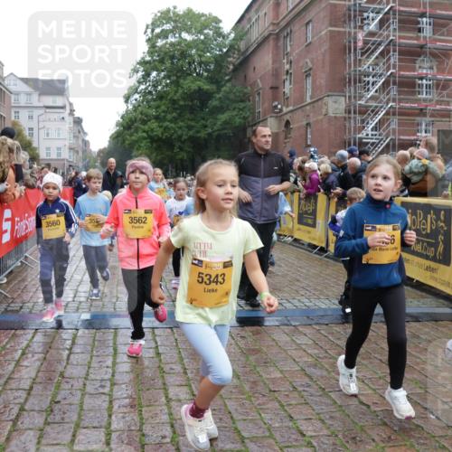 13.09.2026 - Kiel Lauf Yannick Fuchs http://msf.ph/oto/10272658 13.09.2026 08:35:27 Ziel 192, 434, 865, 1216, 1308, 1691, 2207, 2495, 2582, 2652, 3144, 3160, 4381, 4418, 4695, 4990, 5090, 5581, 5583, 5607, 5880, 6617, 6708, 6833, 7628, 8009, 8336, 8340, 8369, 8451, 8815, 8984, 8988, 9009, 9228, 9950, 10081, 10858, 10958, 11247, 11307, 11375, 11844, 192, 230, 242, 530, 717, 729, 756, 782, 809, 1010, 1116, 1148, 1269, 1764, 1918, 2005, 2071, 2643, 2715, 2736, 2774, 2917, 2987, 4696, 5042, 5066, 5076, 5091, 5416, 5581, 6503, 6505, 6595, 165 meine-sportfotos.de