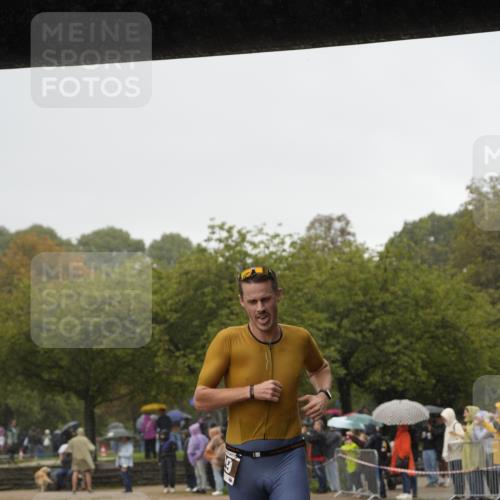 13.09.2026 - Stadtparktriathlon Patografie http://msf.ph/oto/10272659 13.09.2026 12:40:52 Ziel 829, 918 meine-sportfotos.de
