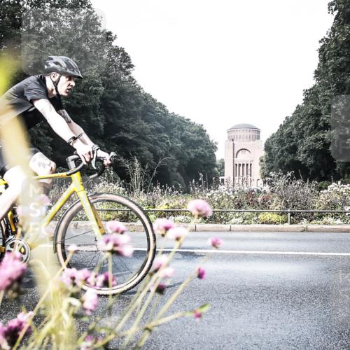 13.09.2026 - Stadtparktriathlon H.Heesch http://msf.ph/oto/10272666 13.09.2026 10:41:47 Radfahren 478, 583 meine-sportfotos.de