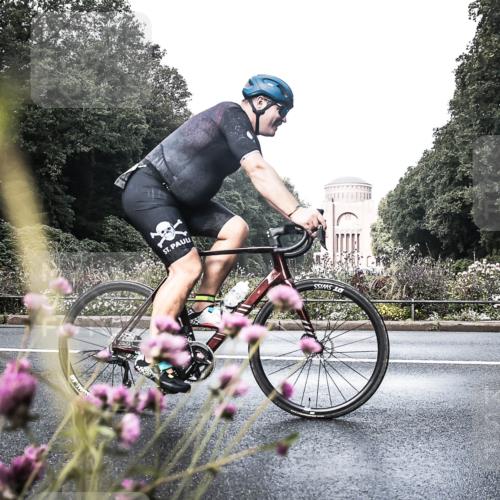 13.09.2026 - Stadtparktriathlon H.Heesch http://msf.ph/oto/10272672 13.09.2026 10:41:56 Radfahren 283, 510, 562 meine-sportfotos.de