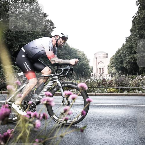 13.09.2026 - Stadtparktriathlon H.Heesch http://msf.ph/oto/10272681 13.09.2026 10:42:02 Radfahren 471, 510 meine-sportfotos.de
