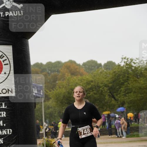 13.09.2026 - Stadtparktriathlon Patografie http://msf.ph/oto/10272700 13.09.2026 12:41:11 Ziel 748, 903, 925 meine-sportfotos.de