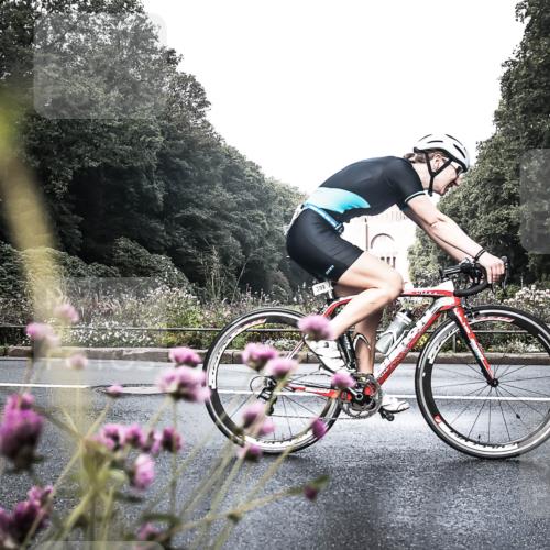 13.09.2026 - Stadtparktriathlon H.Heesch http://msf.ph/oto/10272707 13.09.2026 10:42:16 Radfahren 359, 371, 399, 513, 530 meine-sportfotos.de