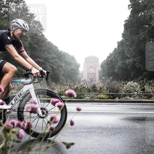 13.09.2026 - Stadtparktriathlon H.Heesch http://msf.ph/oto/10272708 13.09.2026 09:13:45 Radfahren 105, 108, 112, 153 meine-sportfotos.de