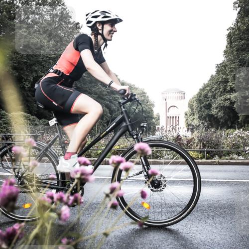 13.09.2026 - Stadtparktriathlon H.Heesch http://msf.ph/oto/10272710 13.09.2026 10:42:18 Radfahren 307, 359, 371, 399, 530 meine-sportfotos.de