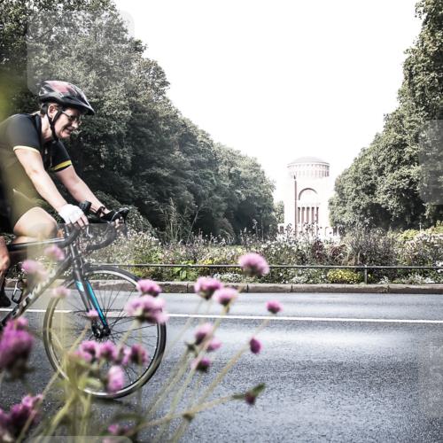 13.09.2026 - Stadtparktriathlon H.Heesch http://msf.ph/oto/10272722 13.09.2026 10:42:31 Radfahren 375, 402, 456, 514 meine-sportfotos.de