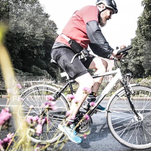 13.09.2026 - Stadtparktriathlon H.Heesch http://msf.ph/oto/10272753 13.09.2026 10:42:56 Radfahren 276, 380, 444, 542 meine-sportfotos.de