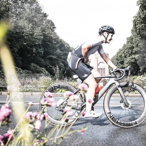 13.09.2026 - Stadtparktriathlon H.Heesch http://msf.ph/oto/10272773 13.09.2026 10:43:02 Radfahren 364, 437, 578 meine-sportfotos.de