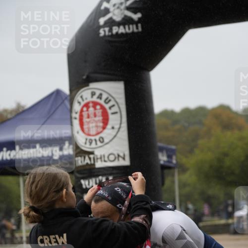 13.09.2026 - Stadtparktriathlon Patografie http://msf.ph/oto/10272784 13.09.2026 12:41:55 Ziel 758, 1021 meine-sportfotos.de