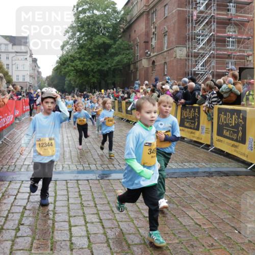 13.09.2026 - Kiel Lauf Yannick Fuchs http://msf.ph/oto/10272801 13.09.2026 08:35:34 Ziel 165, 865, 1152, 1216, 1308, 1691, 2018, 2207, 2619, 2652, 3144, 3160, 3556, 4030, 4319, 4381, 4924, 5090, 5245, 5343, 5853, 6833, 7628, 8009, 8301, 8340, 8539, 8556, 8815, 8823, 8988, 9009, 9228, 9950, 10294, 10727, 10858, 10958, 11247, 11307, 11375, 11844, 11918, 12505, 192, 230, 242, 434, 717, 756, 782, 809, 1116, 1148, 1269, 1764, 2005, 2071, 2207, 2495, 2582, 2715, 2736, 2774, 2917, 2987, 4418, 4695, 4696, 4990, 5066, 5076, 5091, 5581, 5583 meine-sportfotos.de