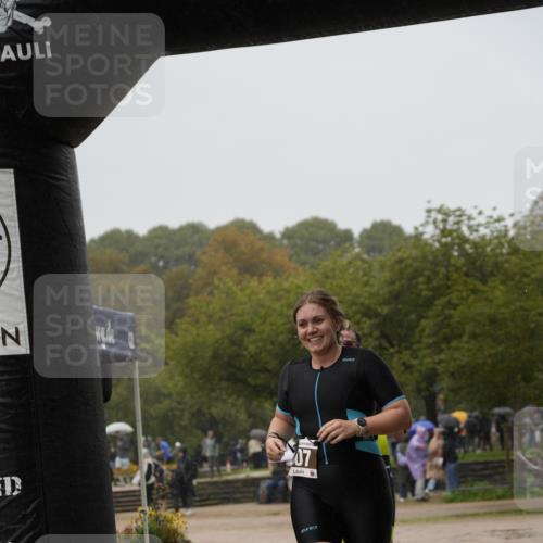 13.09.2026 - Stadtparktriathlon Patografie http://msf.ph/oto/10272816 13.09.2026 12:42:24 Ziel 807, 866 meine-sportfotos.de