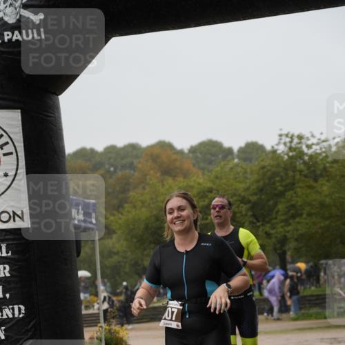 13.09.2026 - Stadtparktriathlon Patografie http://msf.ph/oto/10272821 13.09.2026 12:42:24 Ziel 807, 866 meine-sportfotos.de