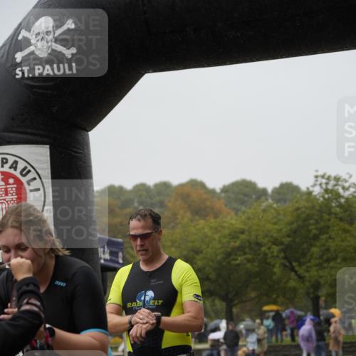 13.09.2026 - Stadtparktriathlon Patografie http://msf.ph/oto/10272831 13.09.2026 12:42:25 Ziel 807, 866 meine-sportfotos.de