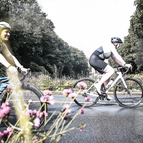 13.09.2026 - Stadtparktriathlon H.Heesch http://msf.ph/oto/10272844 13.09.2026 10:44:34 Radfahren 383, 405, 445, 454 meine-sportfotos.de