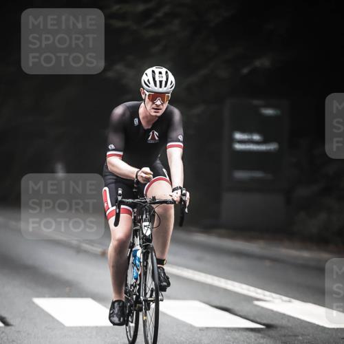 13.09.2026 - Stadtparktriathlon H.Heesch http://msf.ph/oto/10272856 13.09.2026 08:58:09 Radfahren 11, 59, 91, 134 meine-sportfotos.de