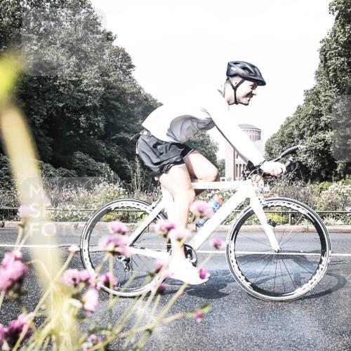 13.09.2026 - Stadtparktriathlon H.Heesch http://msf.ph/oto/10272869 13.09.2026 10:44:45 Radfahren 347, 466, 467, 479, 509, 544, 569, 575 meine-sportfotos.de