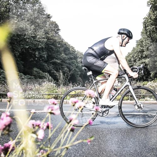 13.09.2026 - Stadtparktriathlon H.Heesch http://msf.ph/oto/10272878 13.09.2026 10:44:47 Radfahren 466, 479, 509, 544, 569 meine-sportfotos.de