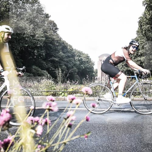 13.09.2026 - Stadtparktriathlon H.Heesch http://msf.ph/oto/10272882 13.09.2026 10:44:53 Radfahren 469, 483, 491, 527 meine-sportfotos.de