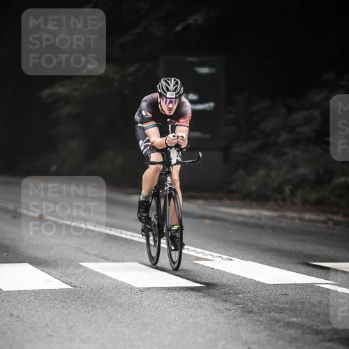 13.09.2026 - Stadtparktriathlon H.Heesch http://msf.ph/oto/10272903 13.09.2026 08:58:24 Radfahren 4, 12, 15, 26, 38, 87, 139 meine-sportfotos.de