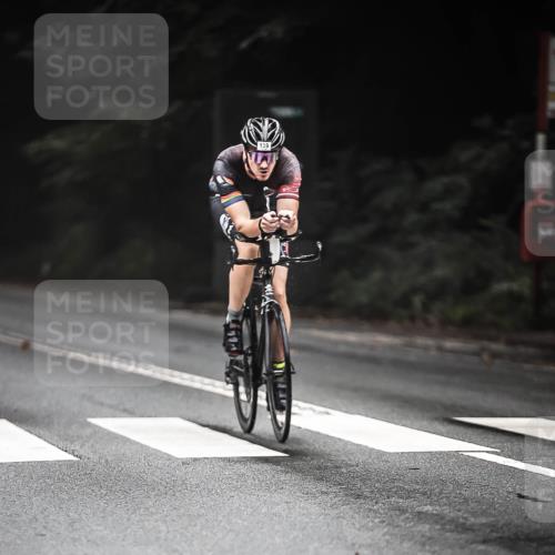 13.09.2026 - Stadtparktriathlon H.Heesch http://msf.ph/oto/10272908 13.09.2026 08:58:24 Radfahren 4, 12, 15, 26, 38, 87, 139 meine-sportfotos.de