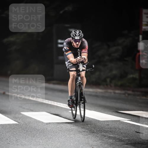 13.09.2026 - Stadtparktriathlon H.Heesch http://msf.ph/oto/10272910 13.09.2026 08:58:24 Radfahren 4, 12, 15, 26, 38, 87, 139 meine-sportfotos.de