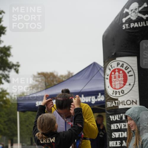 13.09.2026 - Stadtparktriathlon Patografie http://msf.ph/oto/10272935 13.09.2026 12:43:07 Ziel 728 meine-sportfotos.de