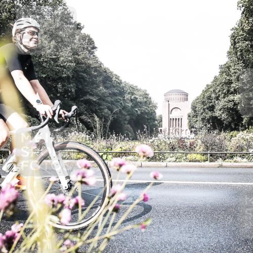 13.09.2026 - Stadtparktriathlon H.Heesch http://msf.ph/oto/10272942 13.09.2026 10:45:18 Radfahren 398, 434, 459, 490, 519 meine-sportfotos.de