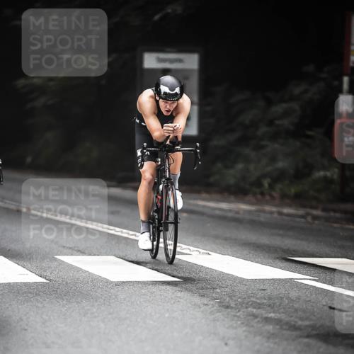13.09.2026 - Stadtparktriathlon H.Heesch http://msf.ph/oto/10272943 13.09.2026 08:58:29 Radfahren 12, 15, 38, 87, 107, 115, 139 meine-sportfotos.de