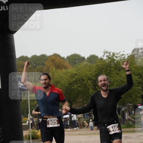 13.09.2026 - Stadtparktriathlon Patografie http://msf.ph/oto/10272952 13.09.2026 12:43:26 Ziel 823, 873, 905, 946 meine-sportfotos.de