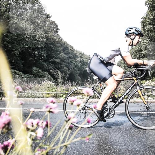 13.09.2026 - Stadtparktriathlon H.Heesch http://msf.ph/oto/10272956 13.09.2026 10:45:24 Radfahren 346, 439, 449, 505, 519 meine-sportfotos.de