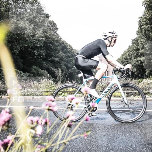 13.09.2026 - Stadtparktriathlon H.Heesch http://msf.ph/oto/10272976 13.09.2026 10:45:32 Radfahren 370, 419, 433, 452, 460, 484, 497, 504, 523, 553, 564 meine-sportfotos.de