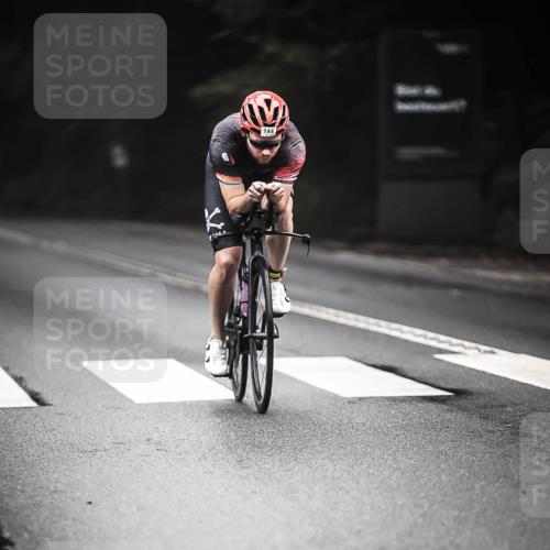 13.09.2026 - Stadtparktriathlon H.Heesch http://msf.ph/oto/10273004 13.09.2026 08:58:36 Radfahren 15, 38, 107, 115, 144 meine-sportfotos.de