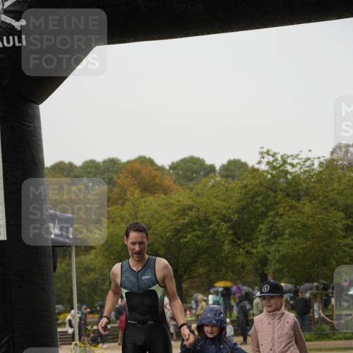 13.09.2026 - Stadtparktriathlon Patografie http://msf.ph/oto/10273058 13.09.2026 12:44:14 Ziel 799, 835 meine-sportfotos.de